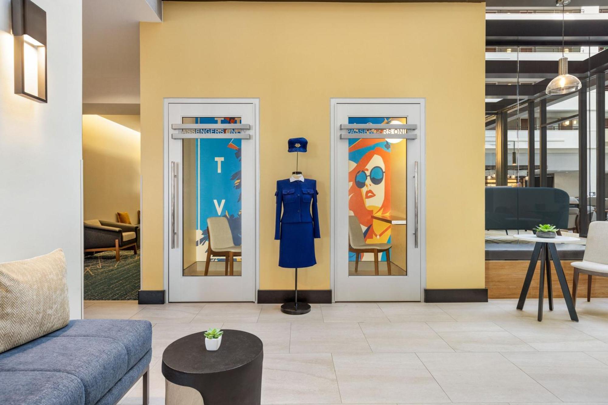 Sheraton Chicago O'hare Hotel 4*
