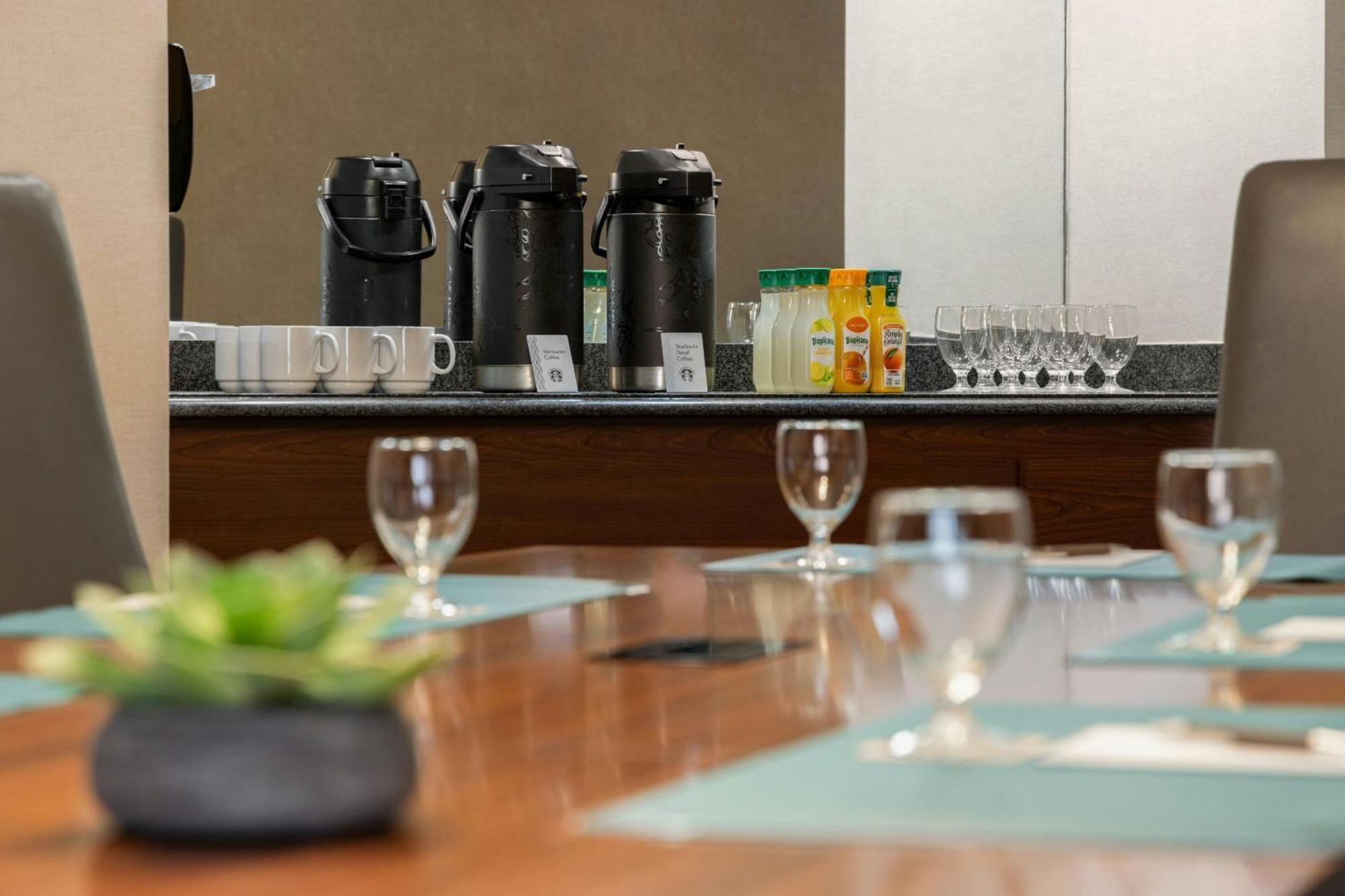 Hotel Sheraton Chicago O'hare 4*